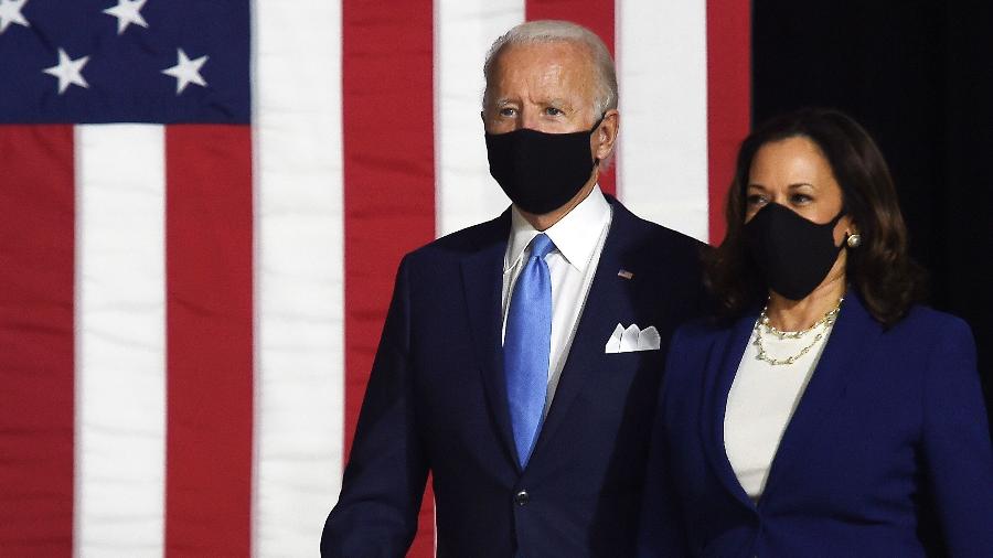 Joe Biden e Kamala Harris, que concorrerá a sua vice na chapa presidencial democrata - Olivier DOULIERY / AFP