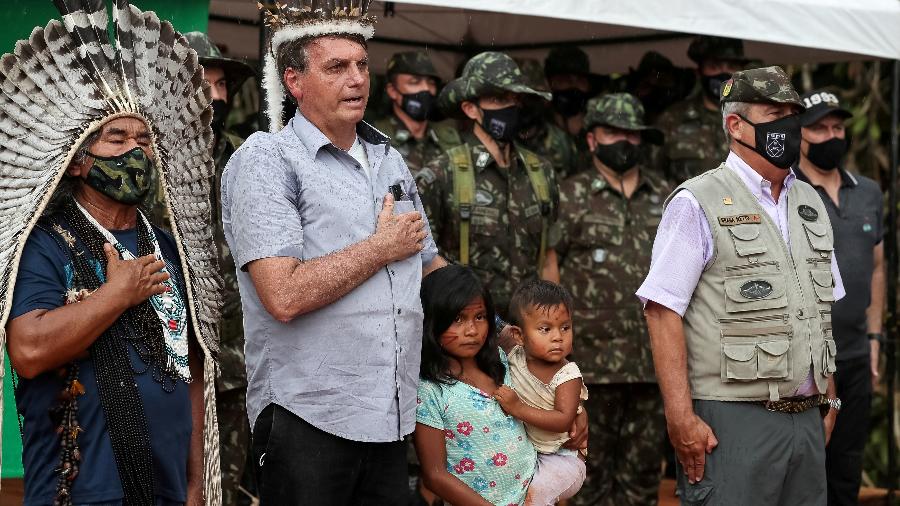 O presidente Jair Bolsonaro (sem partido) em visita à reserva indígena em São Gabriel da Cachoeira, no Amazonas - Marcos Correa/REUTERS