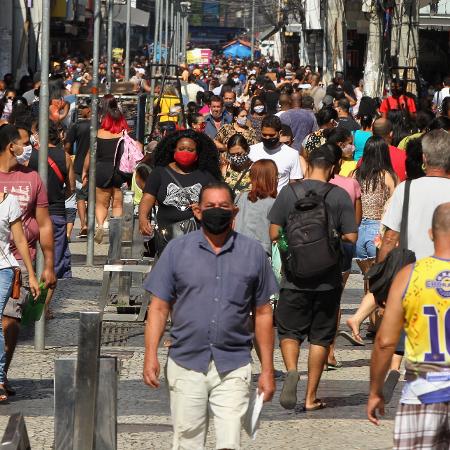 Empresários do comércio de bens, serviços e turismo do Rio de Janeiro apontaram o agravamento da pandemia da covid-19 como o motivo da piora dos negócios - ESTEFAN RADOVICZ/ESTADÃO CONTEÚDO