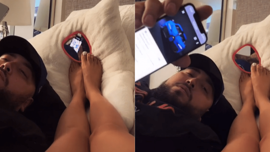 Mulher prendeu espelho entre os dedos dos pés e flagrou namorado mentindo sobre o que via no celular  - Reprodução/TikTok