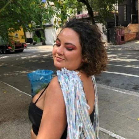 lohanna cobertor - Acervo pessoal - Acervo pessoal