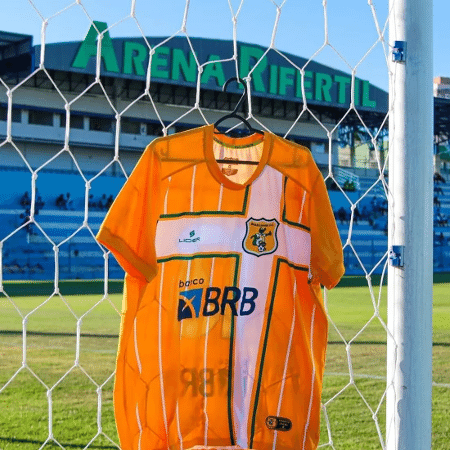 Camisa do Brasiliense