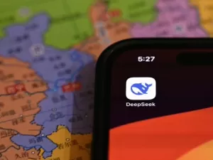 Como a DeepSeek, IA chinesa, está sacudindo o mercado financeiro