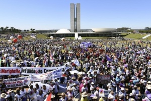 Entenda O Que E A Marcha Das Margaridas E Quem Sao As Participantes 12 08 15 Uol Noticias