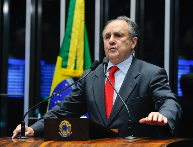 Senador Cristovam Buarque (PPS-DF) foi um dos que declararam voto pró-impeachment - Marcos Oliveira/Agência Senado