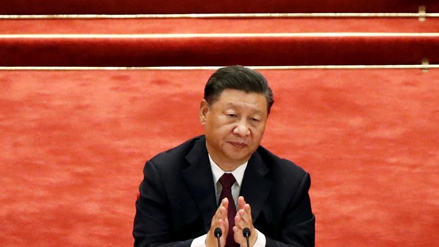 Xi Jinping pediu que o Afeganistão, sob o comando do grupo fundamentalista Talibã, erradique o terrorismo - CARLOS GARCIA RAWLINS