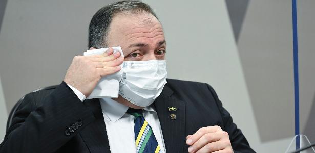 Governo soube de escassez de respiradores um mês antes de crise em Manaus