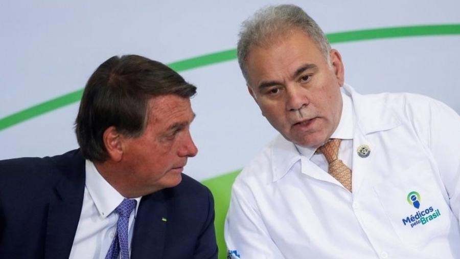 Presidente Jair Bolsonaro e o atual ministro da Saúde, Marcelo Queiroga - ADRIANO MACHADO/REUTERS