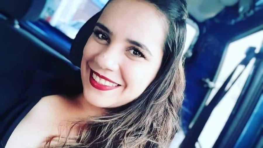 Ana Carolina da Silva Santos Fernandes, 27, foi encontrada morta dentro da própria casa na zona leste de São Paulo - Arquivo pessoal