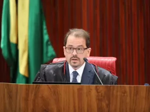 Provedor que impulsiona post criminoso deve ser punido, diz ministro do TSE