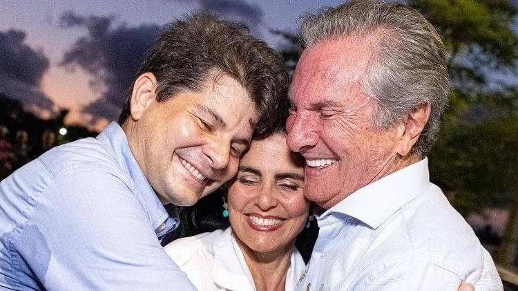 Fernando, Thereza e Collor antes de ato em Maceió em 2024 Fernando, Thereza e Collor antes de ato em Maceió em 2024