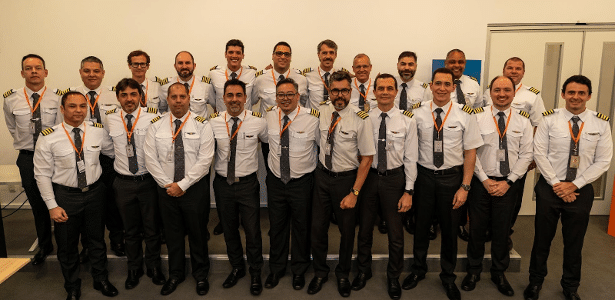 Gol anuncia expansão e contratará 30 copilotos por mês até fim de 2025