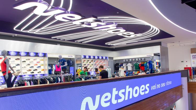 Loja da Netshoes na Galeria Magalu, em São Paulo