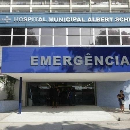 Vítimas foram encaminhadas ao Hospital Municipal Albert Schweitzer, em Realengo - Ricardo Cassiano/Prefeitura do Rio