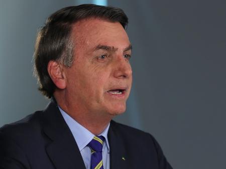 Bolsonaro sanciona auxílio de R$ 600 e edita MP para viabilizar ...