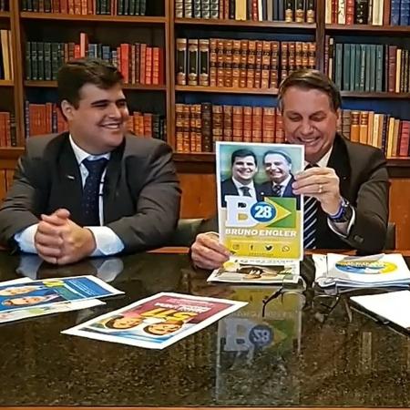 Bolsonaro pede votos numa live para o candidato a prefeito de Belo Horizonte (MG) Bruno Engler (PRTB) - Reprodução/Redes sociais