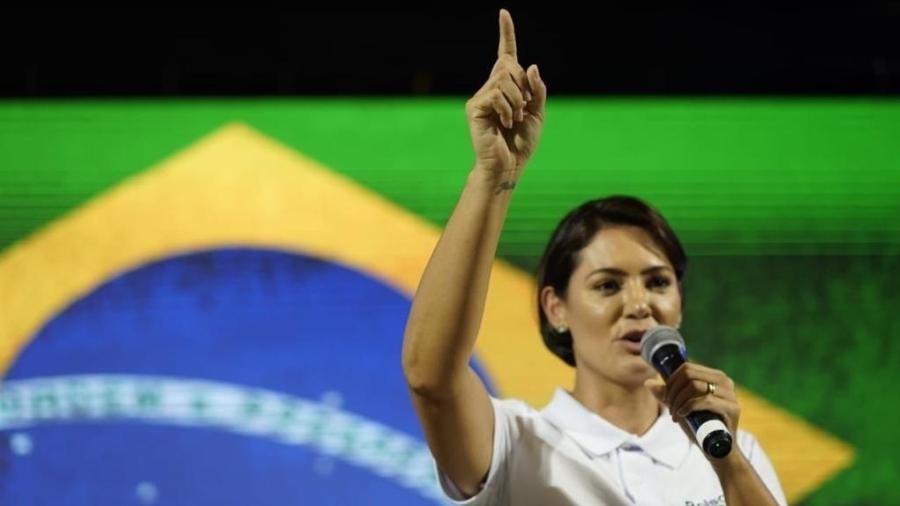 Ex-primeira-dama Michelle Bolsonaro durante culto no Recife - Divulgação