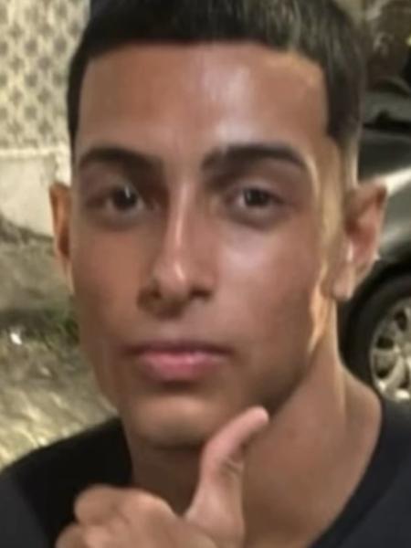 Soldado Pedro Gabriel Bezerra do Nascimento desapareceu após sair de quartel levando fuzil e munições Soldado Pedro Gabriel Bezerra do Nascimento desapareceu após sair de quartel levando fuzil e munições