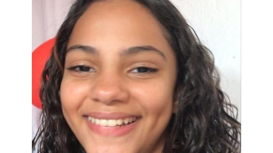 Rayane Alvarez, de 13 anos, desapareceu entre a tarde e a noite da última terça-feira (24) - Reprodução/ Arquivo pessoal