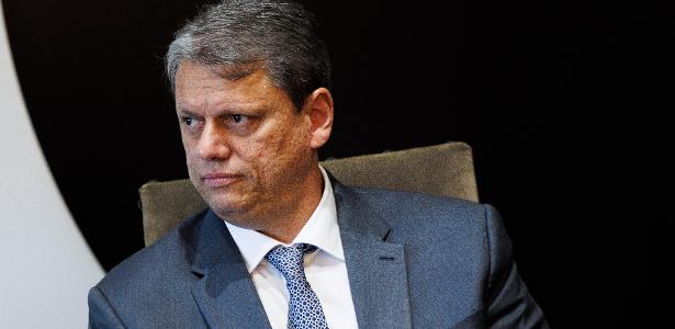 6.mai.2024 - O governador de São Paulo, Tarcísio de Freitas (Republicanos), durante cerimônia no Palácio dos Bandeirantes