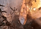 Vídeo mostra queda e explosão de avião de pequeno porte em MT; assista - Reprodução/Redes sociais