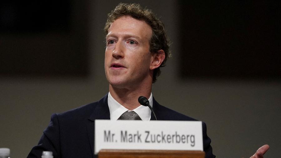 31.jan.2024 - CEO da Meta, Mark Zuckerberg, durante audiência em Washington, nos EUA