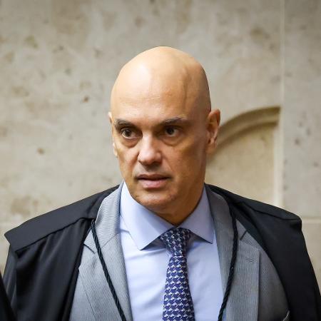 Ministro Alexandre de Moraes em sessão plenária do STF