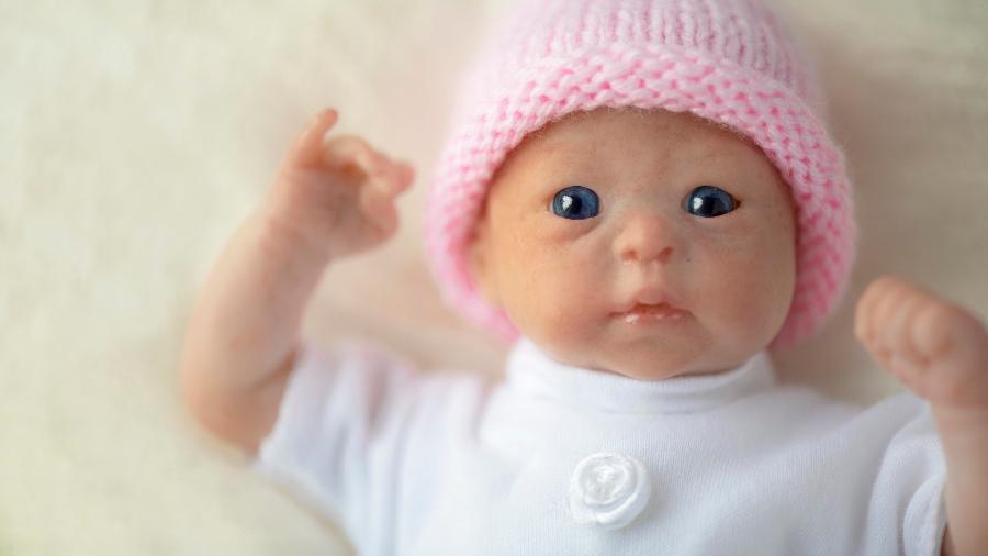 Mulher tentou vacinar bebê reborn em posto de saúde de SC - Getty Images