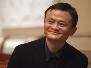Jack Ma quebra silêncio para sacudir executivos por mudanças na Alibaba