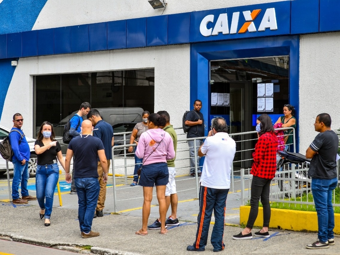 Saque em dinheiro dos R$ 600 direto da conta digital da Caixa começa hoje