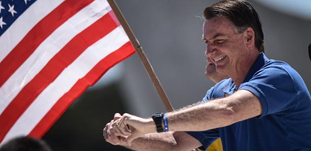 Sakamoto | Donald Trump toma distância de Jair Bolsonaro