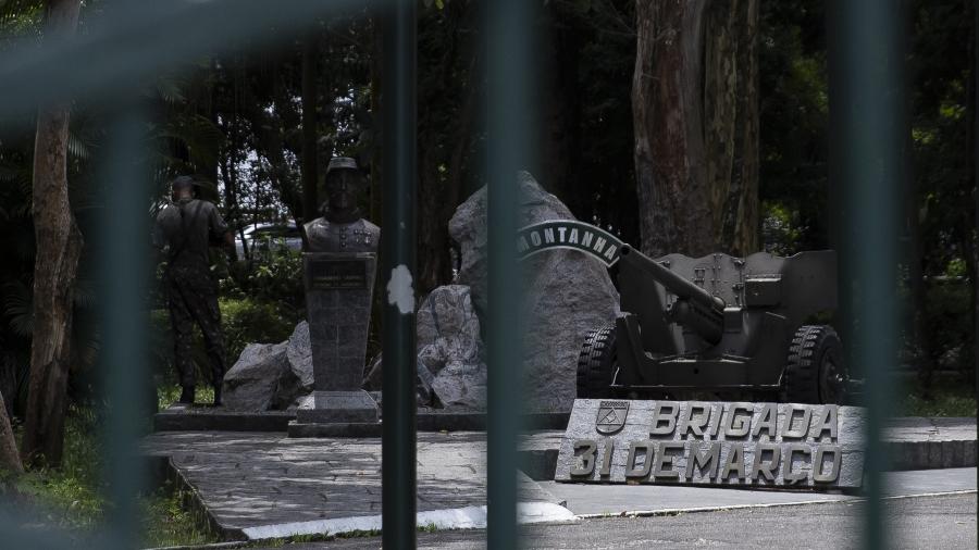 4º Batalhão de Infantaria Leve de Montanha em Juiz de Fora (MG), conhecido como "Batalhão 31 de Março", em homenagem à data do golpe militar 