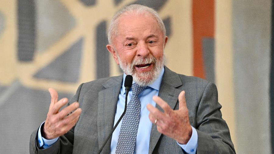 Presidente Lula aposta na expansão da tarifa social, mas outros eixos da MP precisam ser mantidos para evitar alta da conta de luz. Presidente Lula aposta na expansão da tarifa social, mas outros eixos da MP precisam ser mantidos para evitar alta da conta de luz.