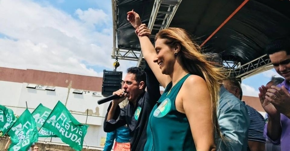 18.ago.2018 - No Distrito Federal, Flavia Arruda (PR) somou 121 mil votos e ficou em primeiro entre os deputados federais