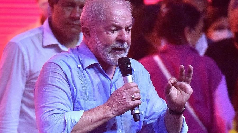 30.mar.2022 - Lula discursa durante evento do Partido dos Trabalhadores em Salvador, na Bahia - Max Haack/Estadão Conteúdo