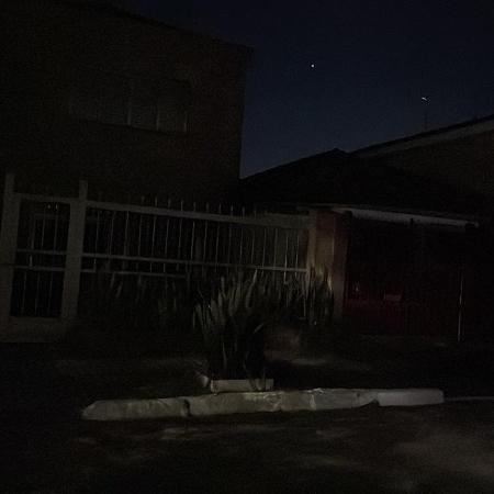 Casas no bairro Anália Franco, zona leste de São Paulo, estão sem luz desde sexta-feira (3)