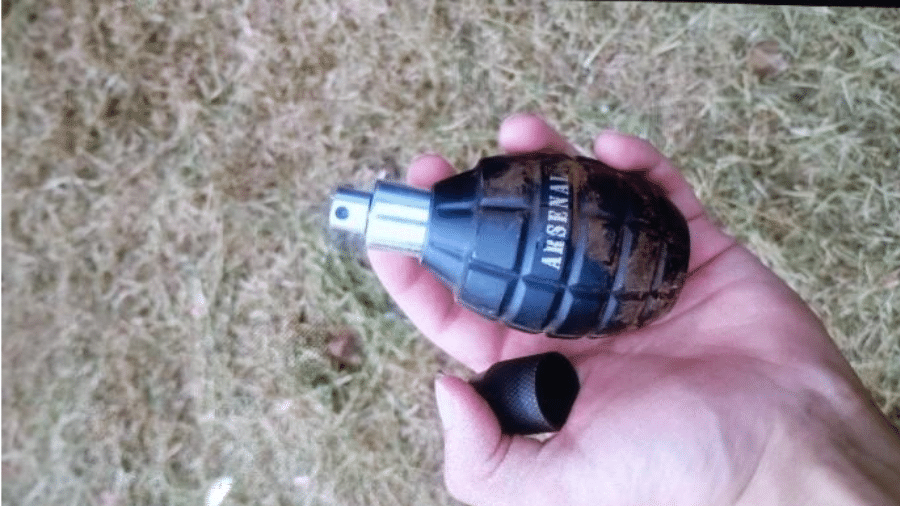 Frasco de perfume imitava formato de granada