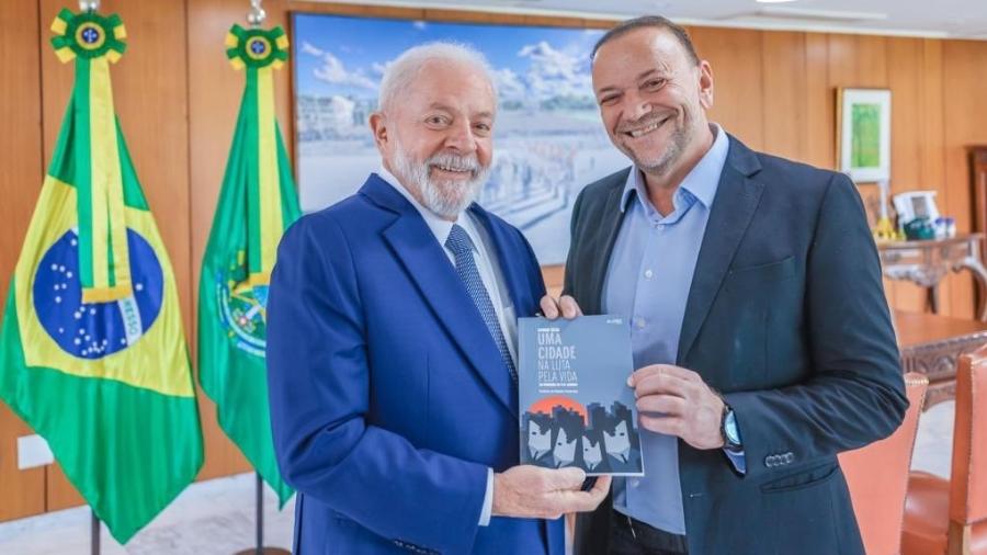 Lula e Edinho Silva (PT-SP), no Palácio do Planalto - Ricardo Stuckert/Instagram Edinho Silva