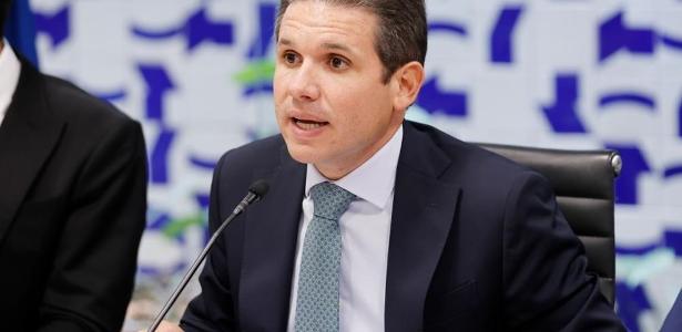 Sob pressão do setor produtivo, cresce oposição à alta do IOF no Congresso