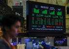 Wall Street e Bolsas têm viés misto com balanços e juros dos EUA no radar
