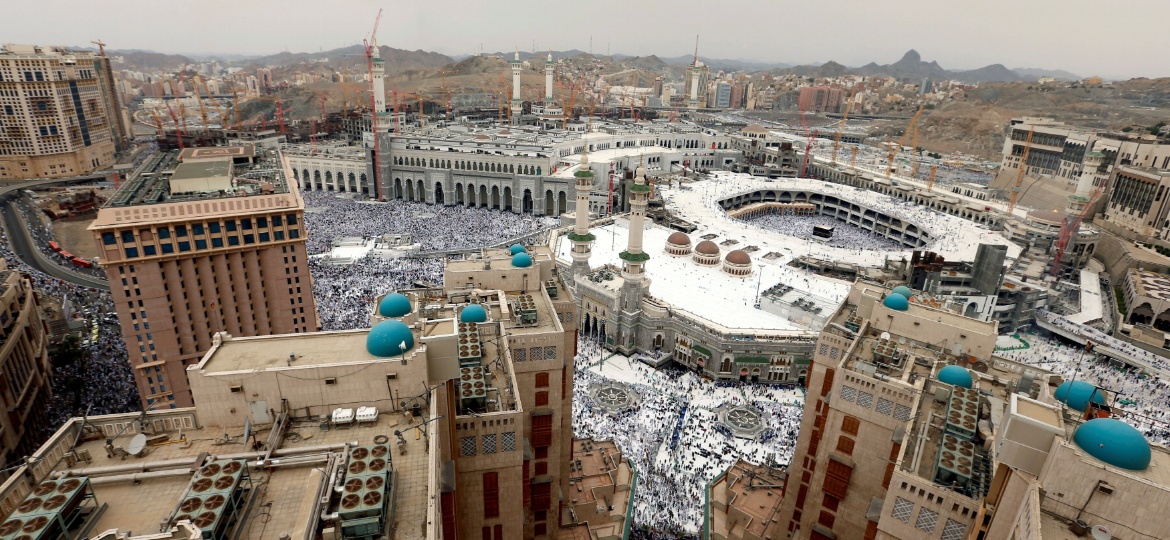 Cerca de 1 milhão de peregrinos muçulmanos são esperados para as celebrações na Grande Mesquita em Meca este ano - REUTERS/Ahmed Jadallah
