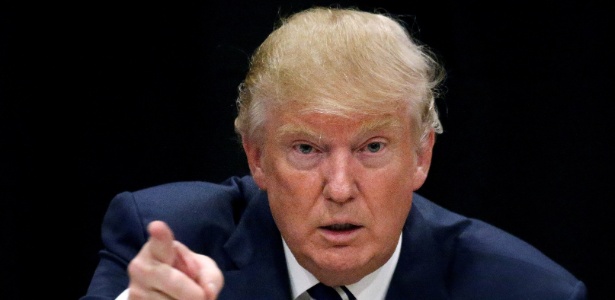 O candidato republicano à Casa Branca, Donald Trump, aparece em evento de campanha em Manchester, New Hampshire (EUA) - Carlo Allegri/Reuters
