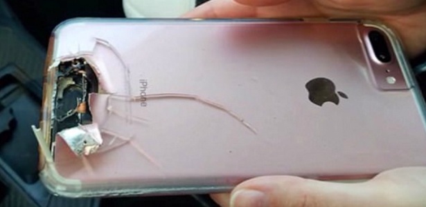 iPhone que supostamente salvou mulher de tiroteio em Las Vegas - Reprodução