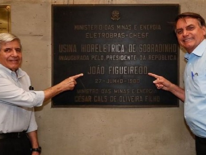 Bolsonaro vai tumultuar as eleições de 22. E com auxílio do general Heleno