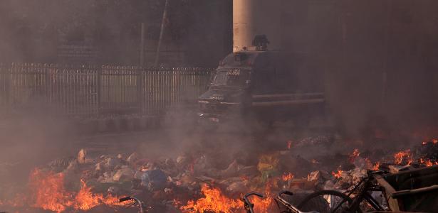 Nova Délhi | Tumultos deixam 7 mortos e 150 feridos na Índia