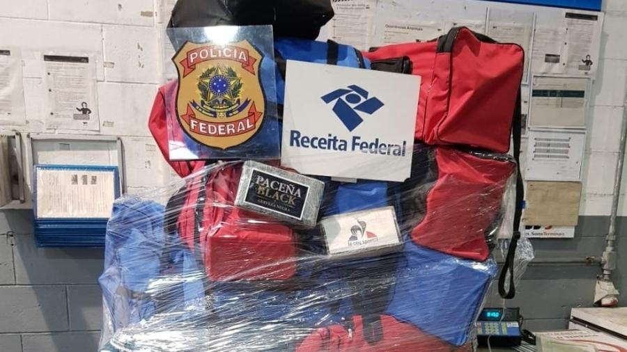 Agentes apreenderam mais 915 kg de cocaína em agosto no porto de Salvador - Divulgação