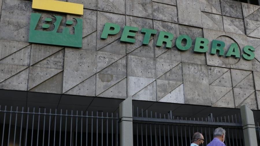 Petróleo Brent superou a marca de 100 dólares o barril pela primeira vez desde 2014 nesta quinta-feira, após a Rússia avançar na Ucrânia. - Fernando Frazão/Agência Brasil