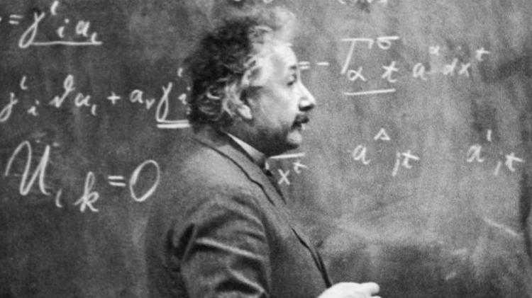 Einstein publicou sua teoria da relatividade em 1915 — Poe deu uma pincelada nesta ideia meio século antes - Getty Images - Getty Images