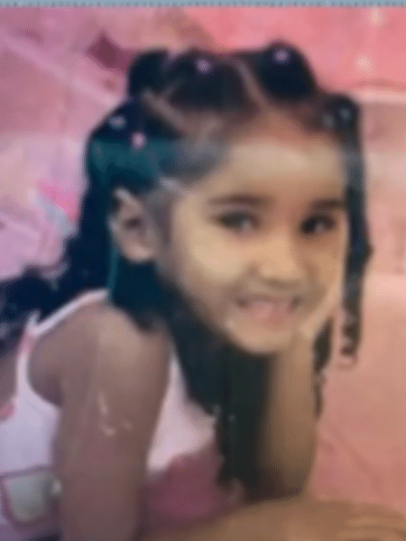 A menina Eloá, de 5 anos, foi morta na manhã deste sábado