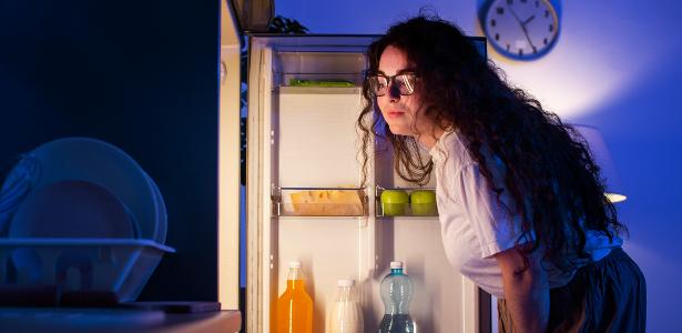 Por que geladeira dá mais estalos à noite e quando isso significa problemas